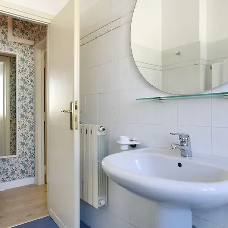 Lupori House Holiday home *