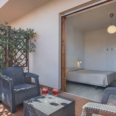 Lupori House Holiday home *